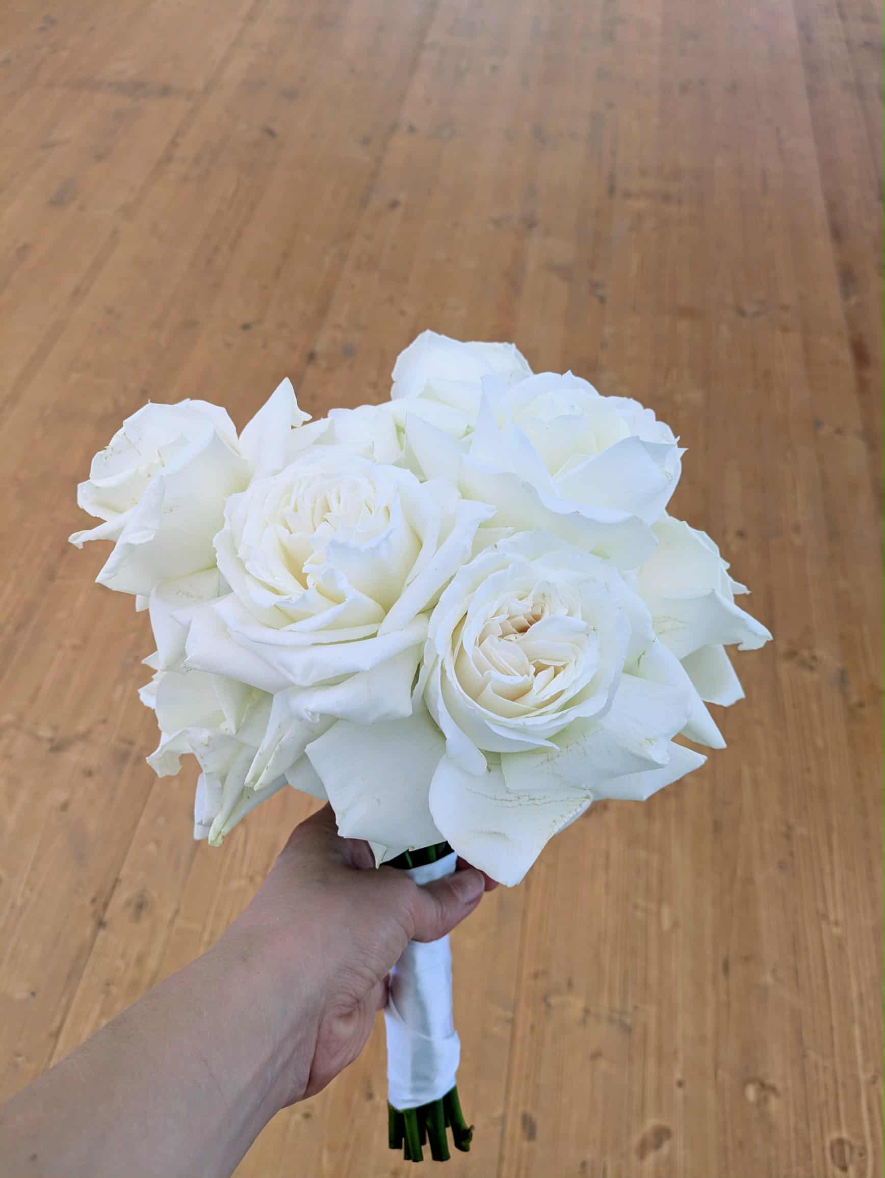 Bouquet blanc minimal